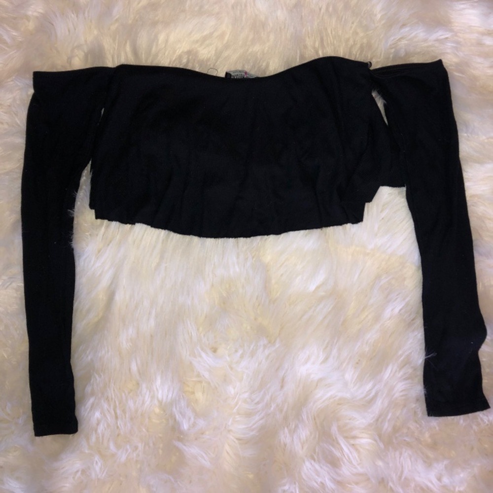 Black Off the Shoulder Crop Top